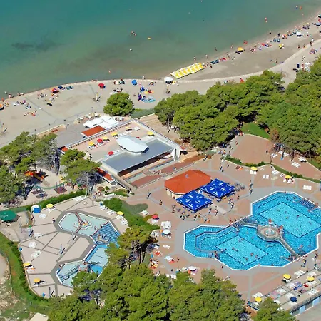 Zaton Holiday Resort.7 Nin