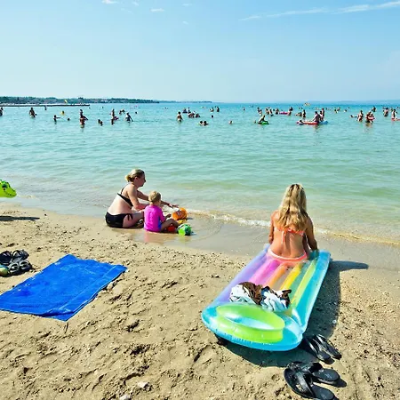 Zaton Holiday Resort.7